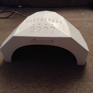 Beetles gel polish UV led nail lamp